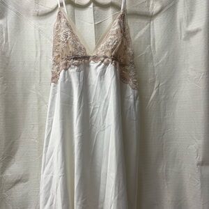Flora Nikrooz Cream and White Lace Chemise